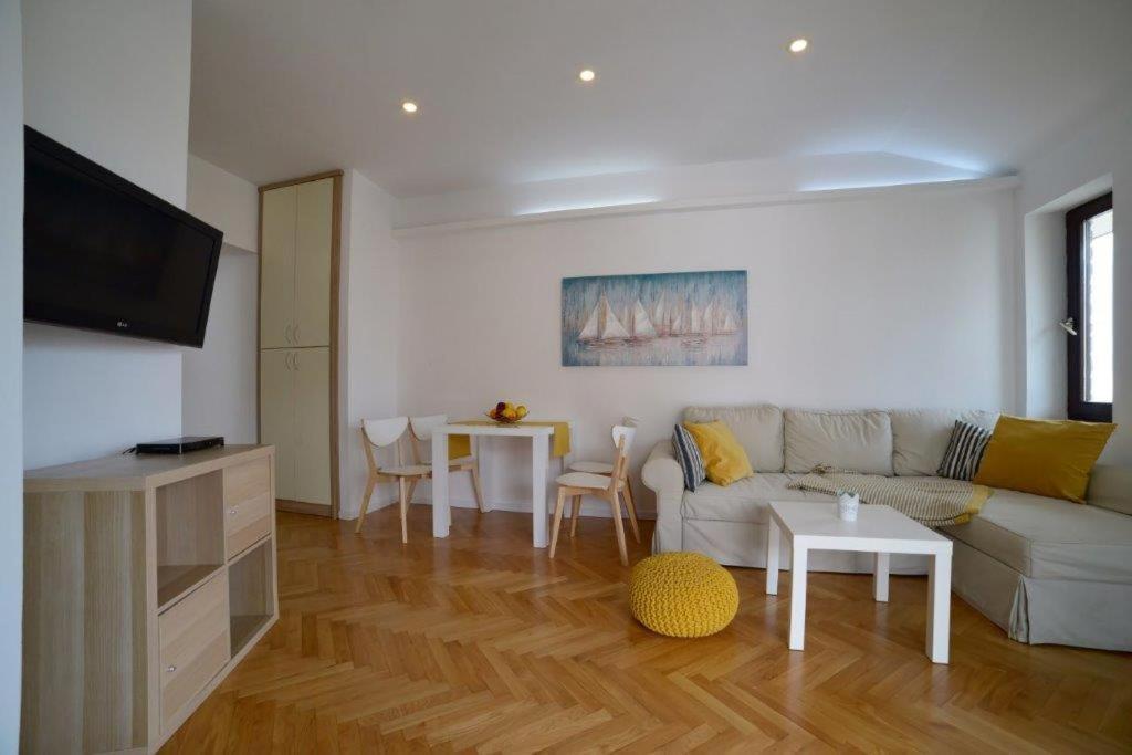 Premium Oaza Apartment Primošten Exterior foto