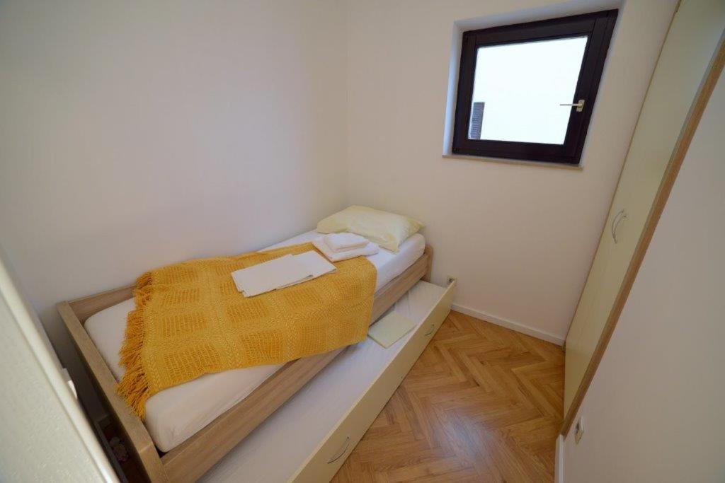 Premium Oaza Apartment Primošten Exterior foto